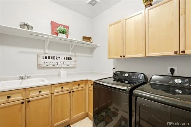 23375 E Moraine Place Aurora, CO 80016
