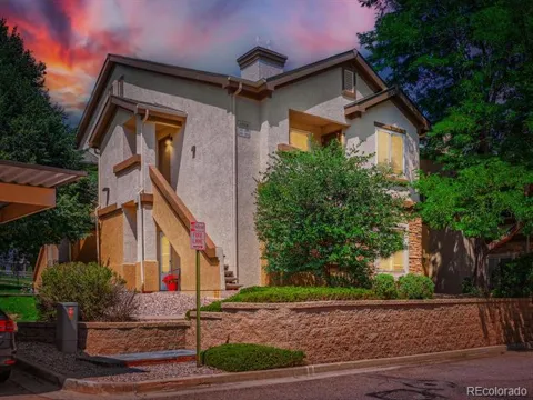 3928 Riviera Grove #201