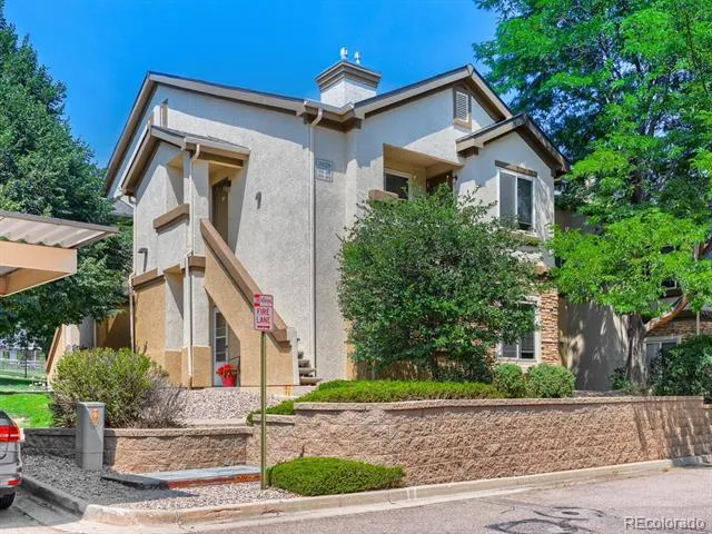 3928 Riviera Grove #201 Colorado Springs, CO 80922