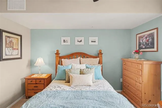 15540 Canyon Gulch Lane #208 Englewood, CO 80112