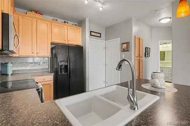 15540 Canyon Gulch Lane #208 Englewood, CO 80112