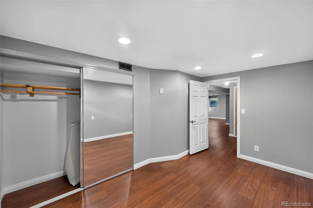 6070 S Detroit Street Littleton, CO 80121