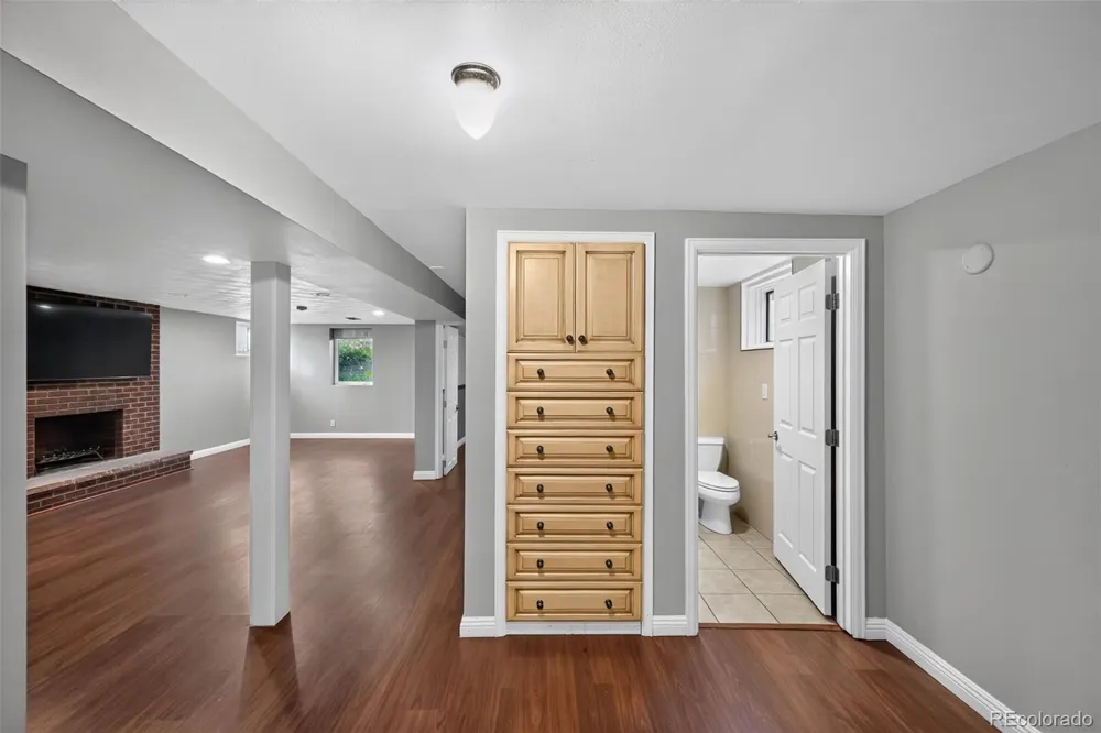 6070 S Detroit Street Littleton, CO 80121