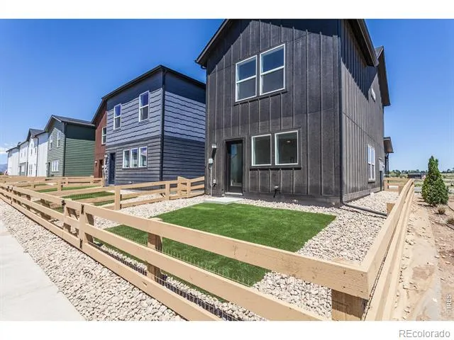 3289 Comet Street Fort Collins, CO 80524