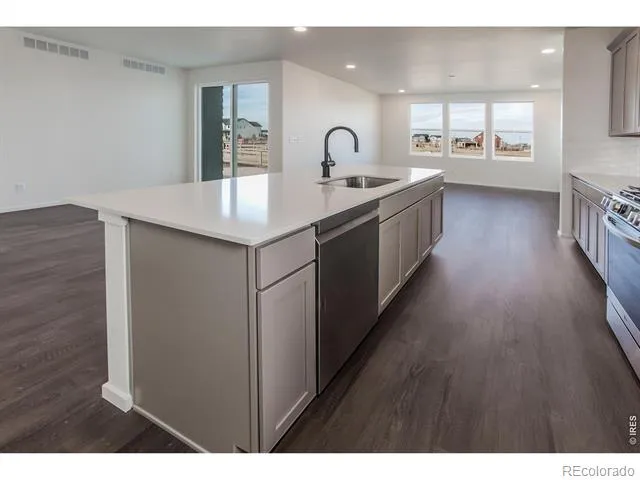 6100 Gault Road Timnath, CO 80547