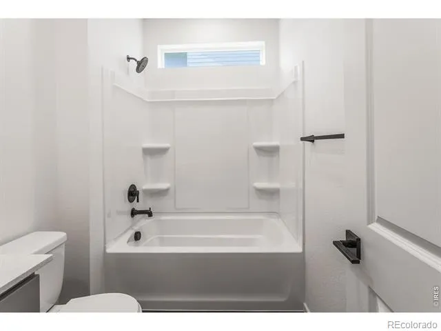 6100 Gault Road Timnath, CO 80547