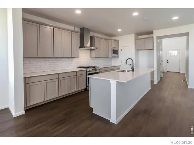 6100 Gault Road Timnath, CO 80547