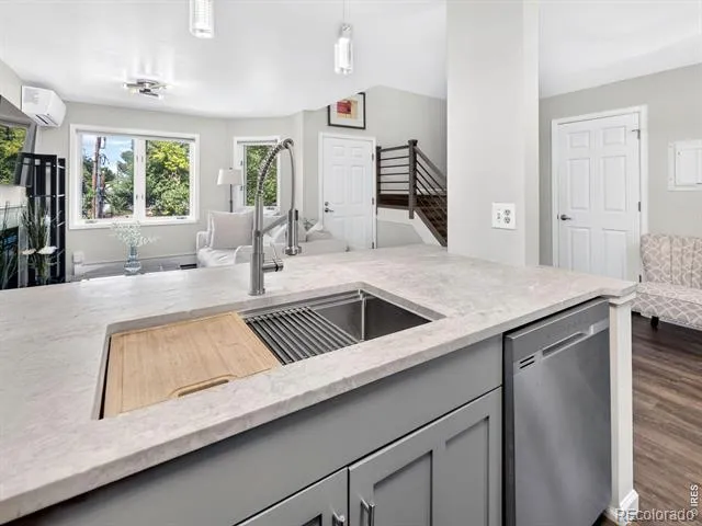 1633 18th Street #6 Boulder, CO 80302