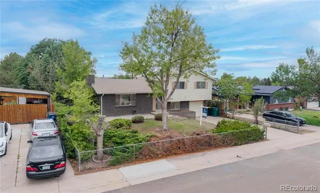1259 Dearborn Street Aurora, CO 80011