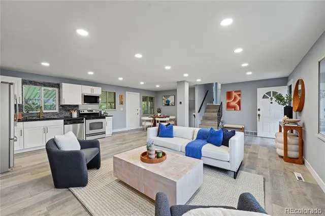 1259 Dearborn Street Aurora, CO 80011