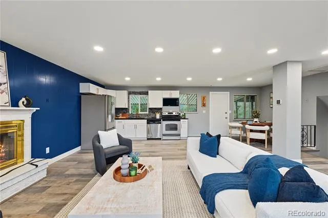 1259 Dearborn Street Aurora, CO 80011