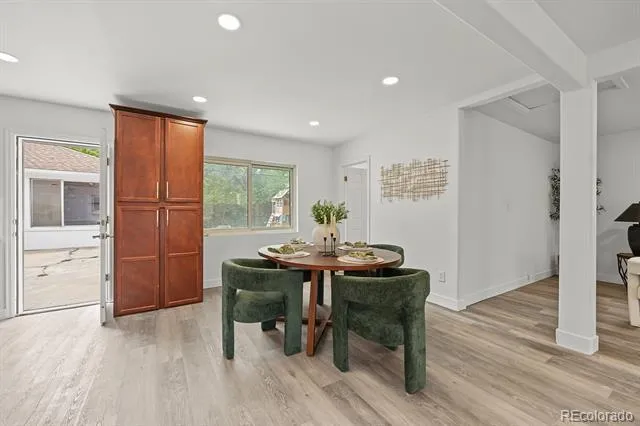 919 Troy Street Aurora, CO 80011