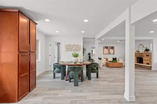 919 Troy Street Aurora, CO 80011