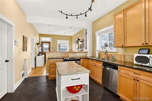 420 W 7th Avenue Denver, CO 80204