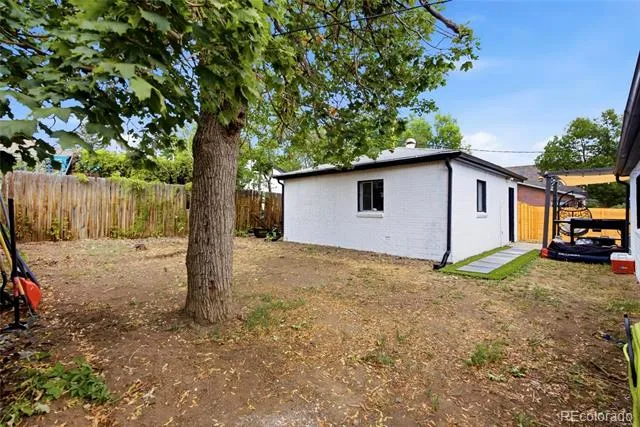 9095 Poze Boulevard Thornton, CO 80229