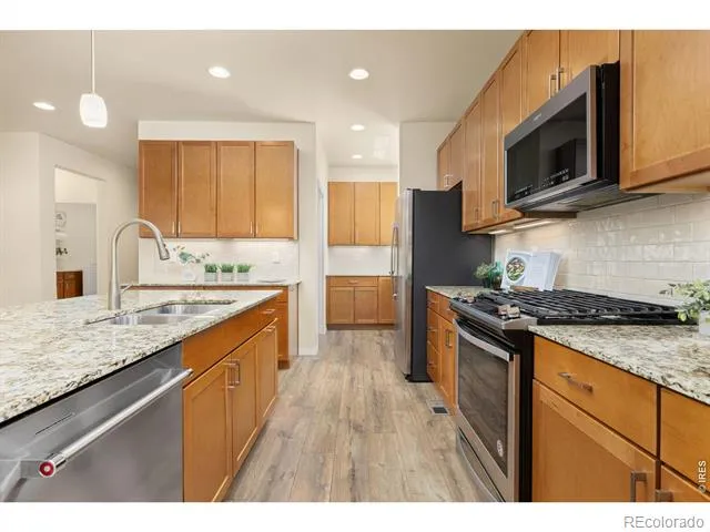 718 Widgeon Circle Longmont, CO 80503