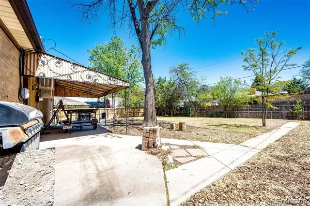 10880 Mildred Drive Northglenn, CO 80233