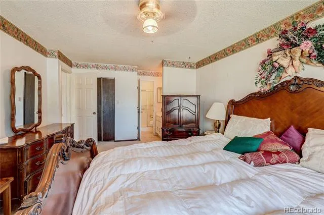 5092 Xanadu Street Denver, CO 80239