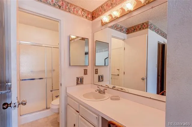 5092 Xanadu Street Denver, CO 80239