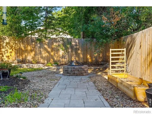 1265 S Grape Street Denver, CO 80246