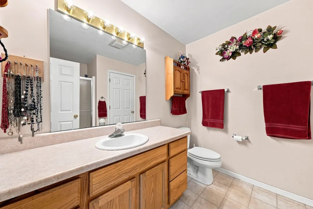 2020 Lakeview Lane Alanson, MI 49706