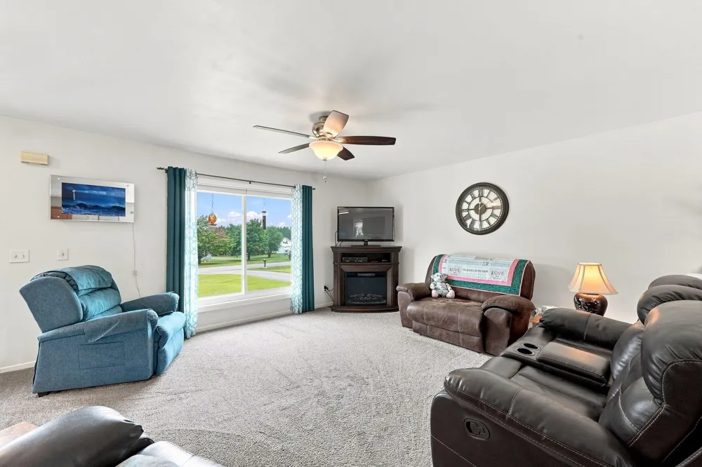 2020 Lakeview Lane Alanson, MI 49706