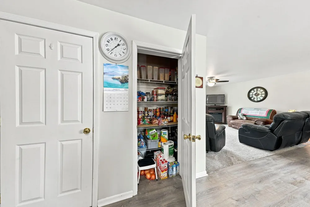 2020 Lakeview Lane Alanson, MI 49706