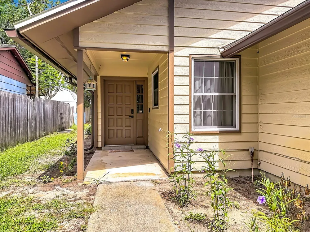 7104 BLEDSOE AVENUE Orlando, FL 32810