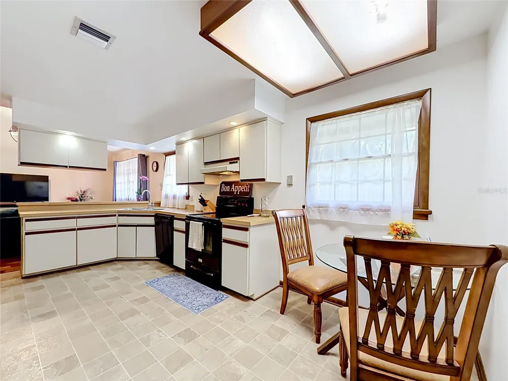 7104 BLEDSOE AVENUE Orlando, FL 32810