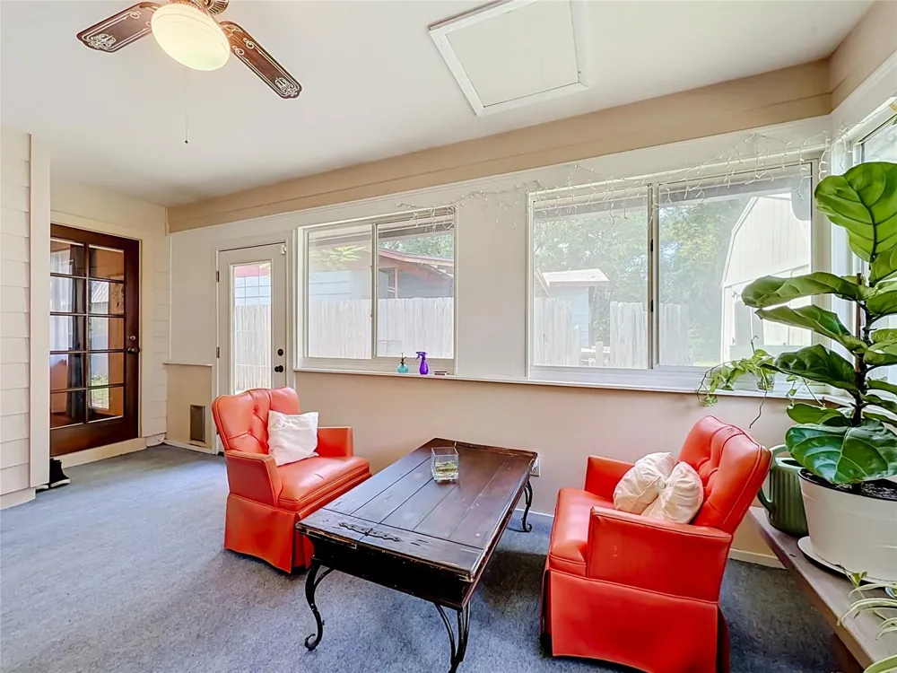 7104 BLEDSOE AVENUE Orlando, FL 32810