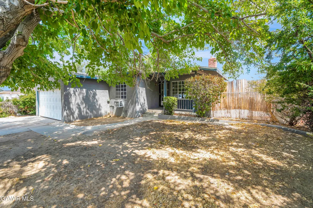 44258 Foxton Avenue Lancaster, CA 93535