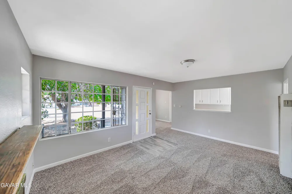 44258 Foxton Avenue Lancaster, CA 93535