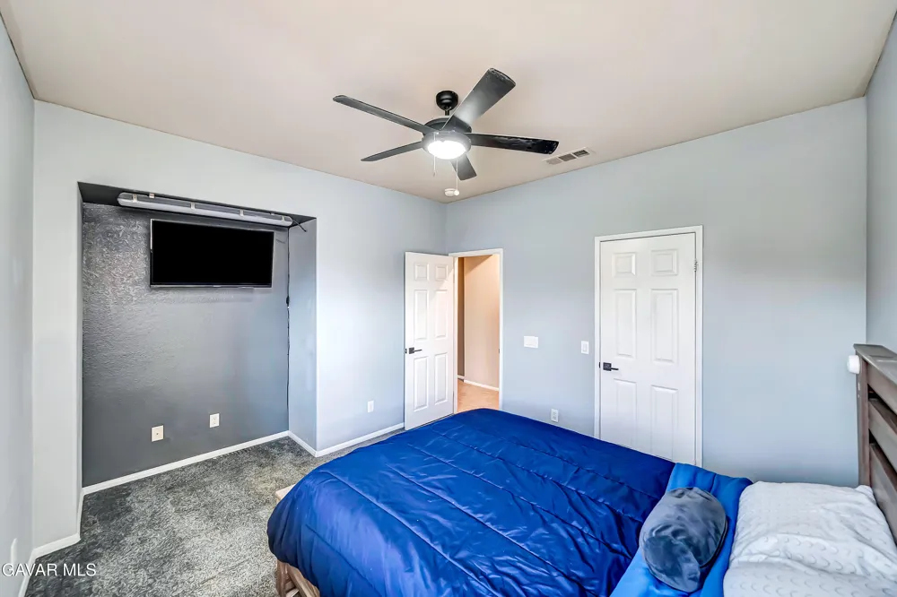 4659 W Avenue J13 Lancaster, CA 93536