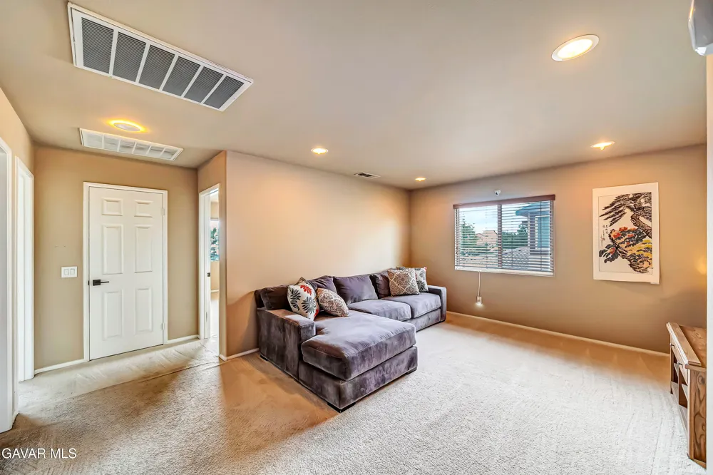 4659 W Avenue J13 Lancaster, CA 93536
