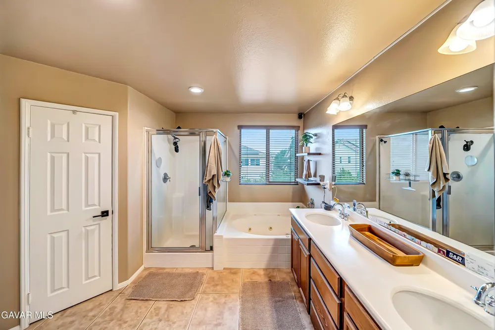 4659 W Avenue J13 Lancaster, CA 93536