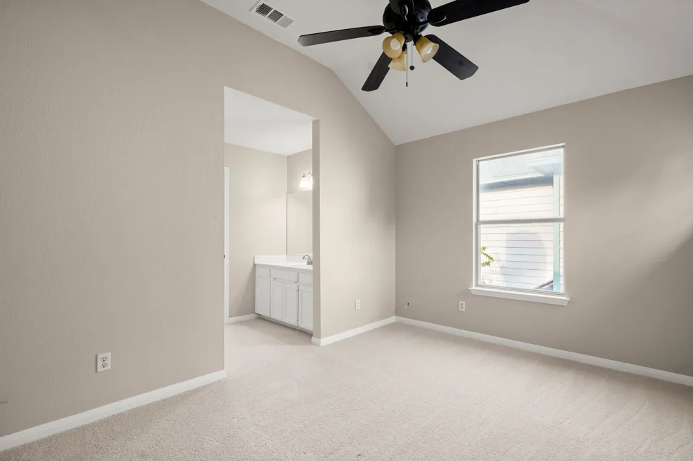2109 Redwing Way Round Rock, TX 78664