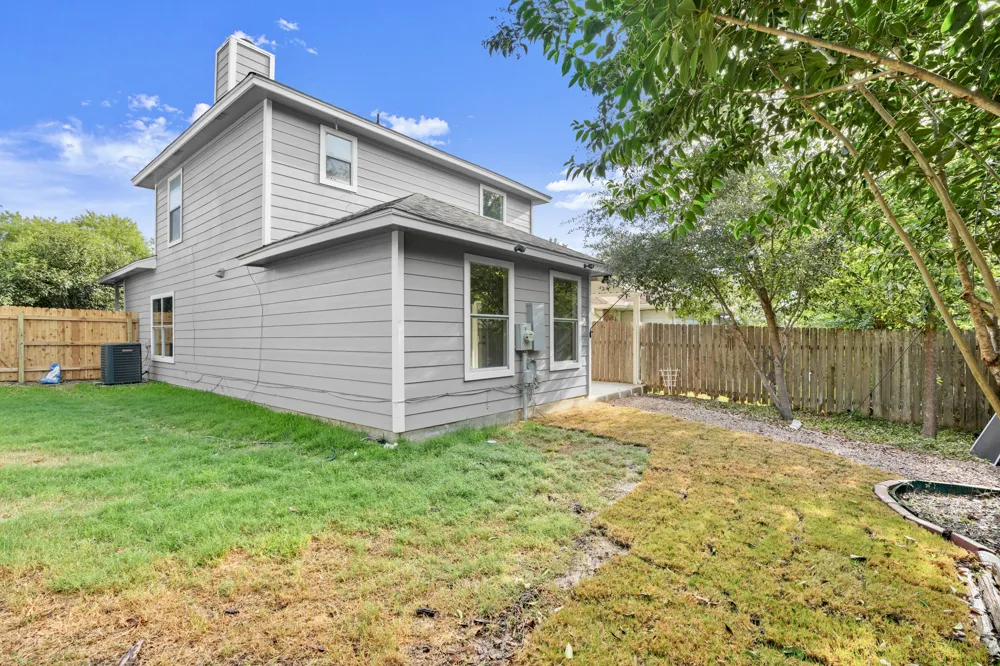 2109 Redwing Way Round Rock, TX 78664