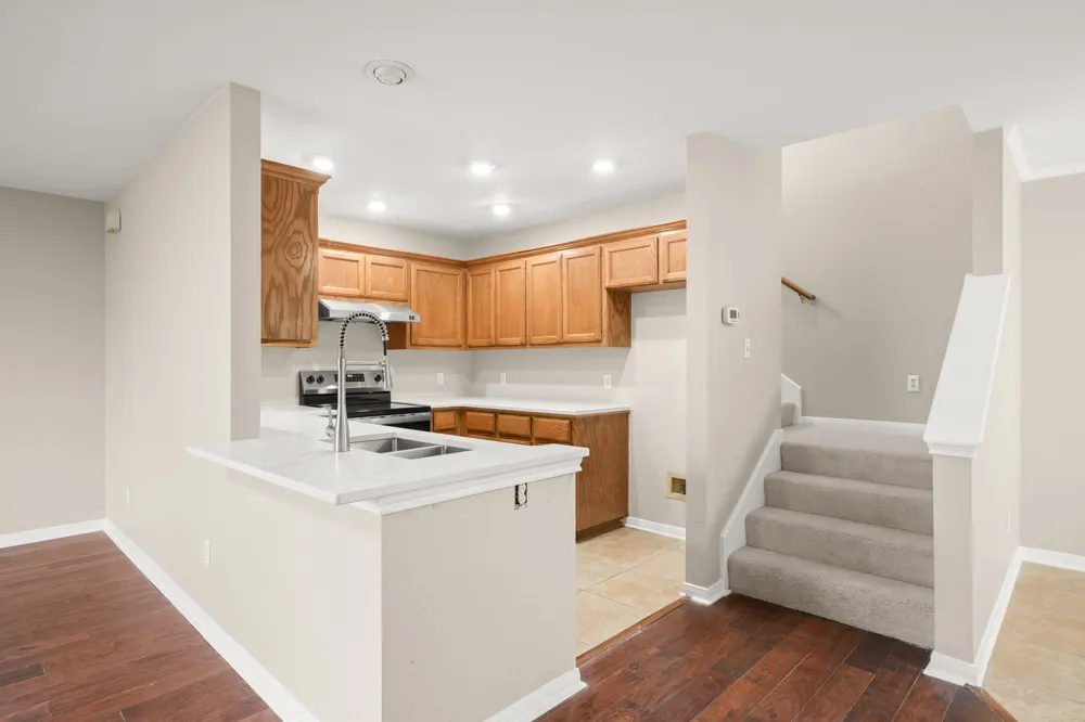 2109 Redwing Way Round Rock, TX 78664