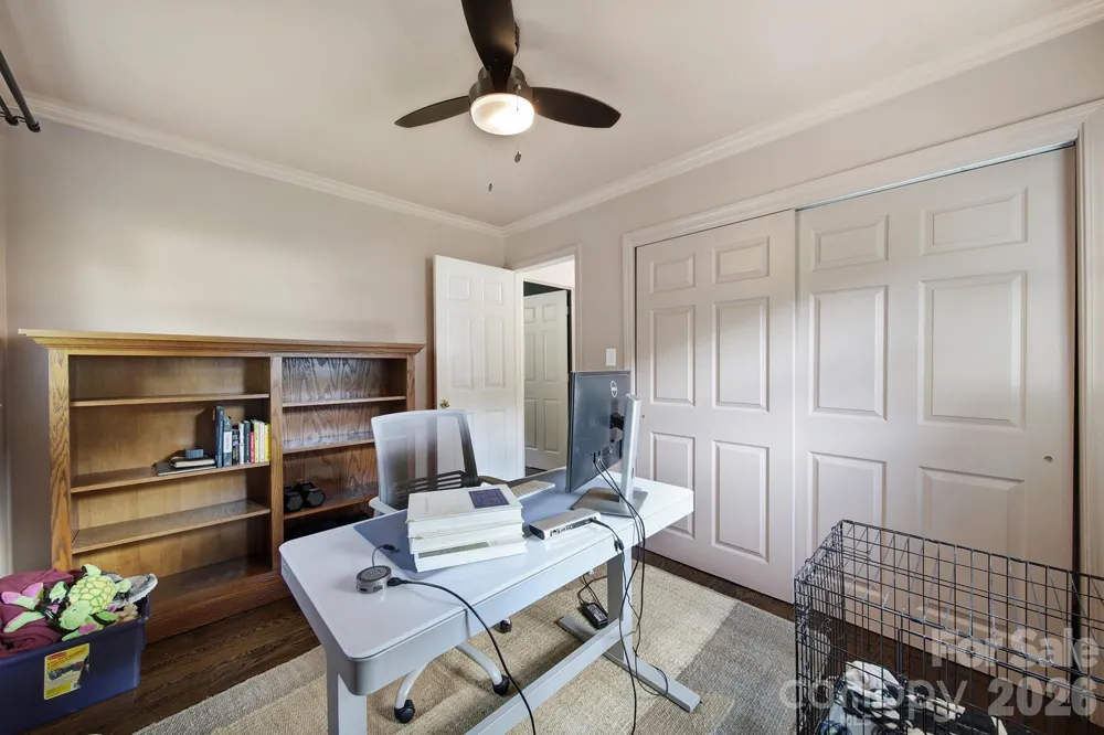 3335 Dunaire Drive Charlotte, NC 28205