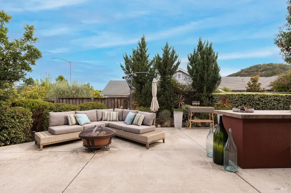107 Heun Lane Napa, CA 94558