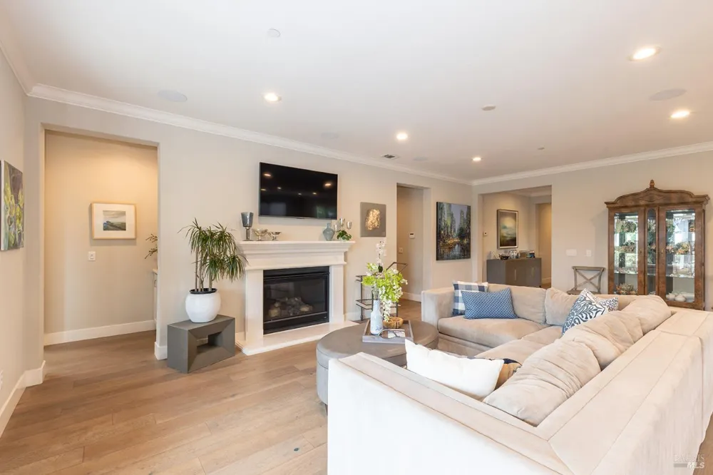 107 Heun Lane Napa, CA 94558