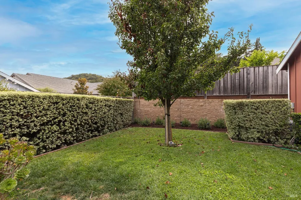 107 Heun Lane Napa, CA 94558