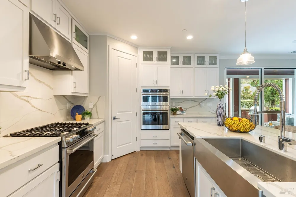 107 Heun Lane Napa, CA 94558