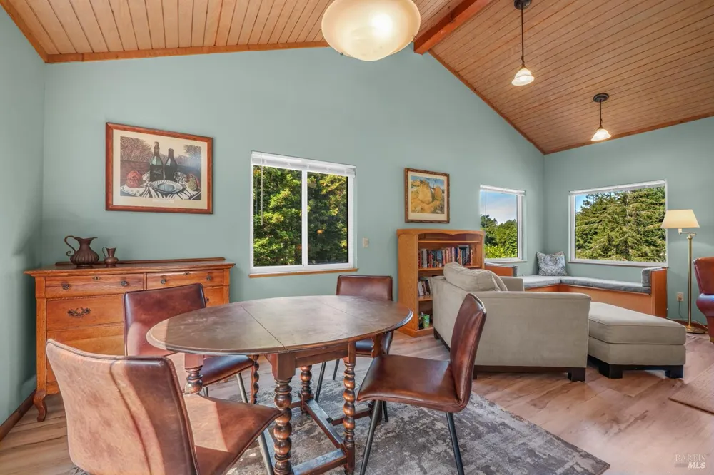 300 Antler The Sea Ranch, CA 95497