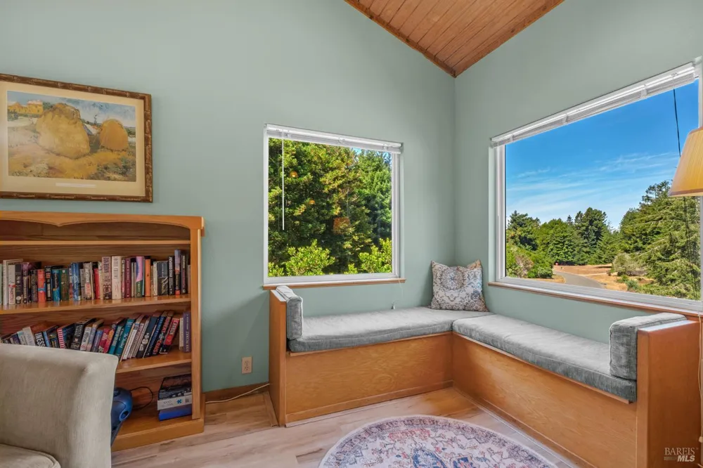 300 Antler The Sea Ranch, CA 95497