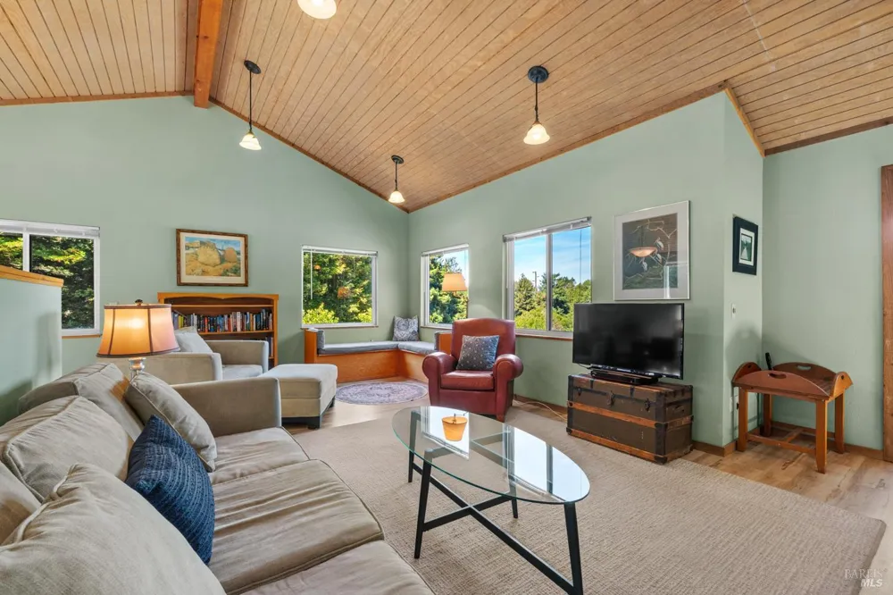 300 Antler The Sea Ranch, CA 95497