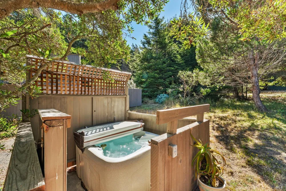 300 Antler The Sea Ranch, CA 95497