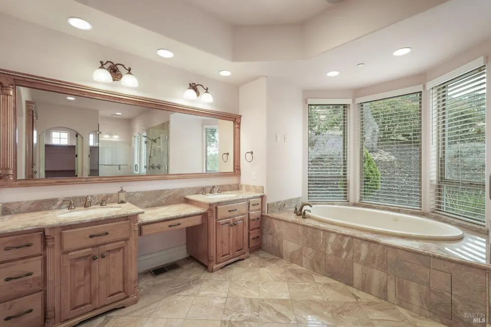 5323 Laurel Ridge Court Fairfield, CA 94534
