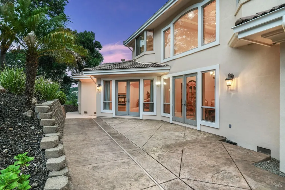 5323 Laurel Ridge Court Fairfield, CA 94534