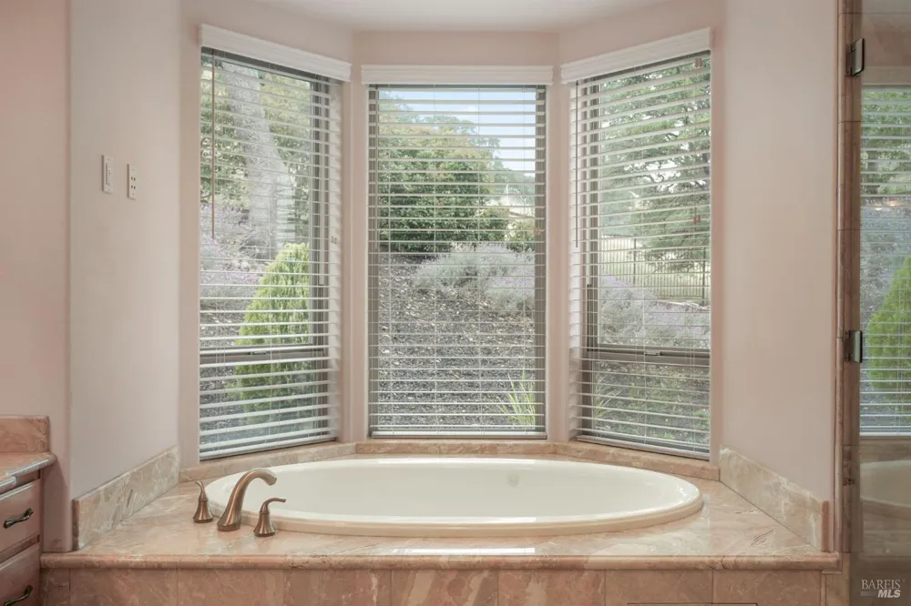 5323 Laurel Ridge Court Fairfield, CA 94534
